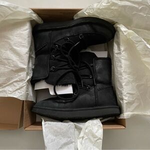 Ugg Black Lodge Lace Up Boot